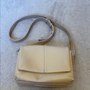 Elegant Cream Shoulder Bag